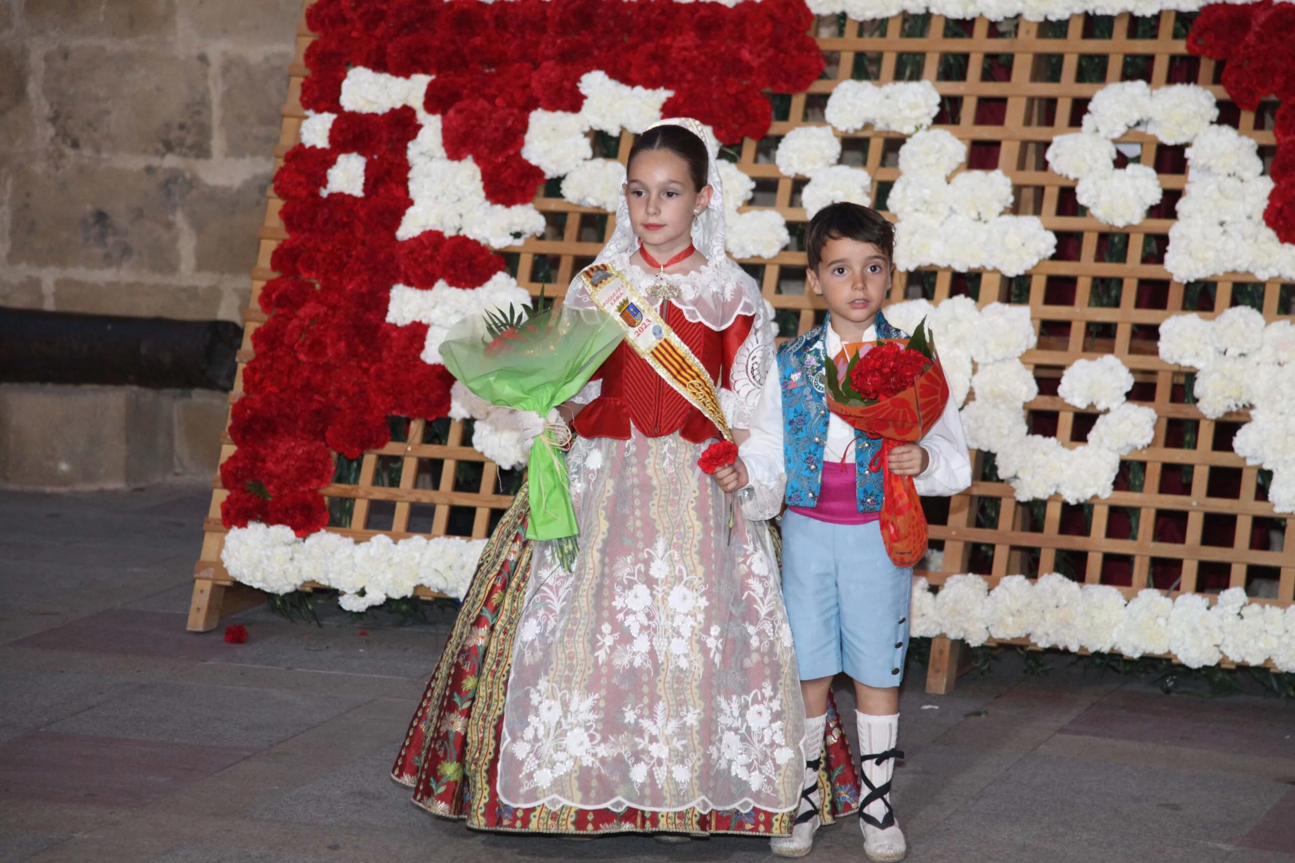 Ofrenda de flores Fogueres Xàbia 2023 (72)