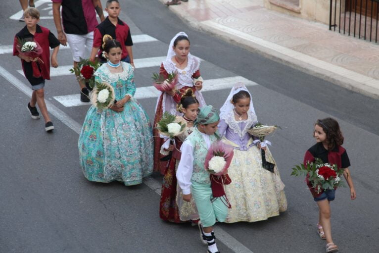 Ofrenda de flores Fogueres Xàbia 2023 (9)