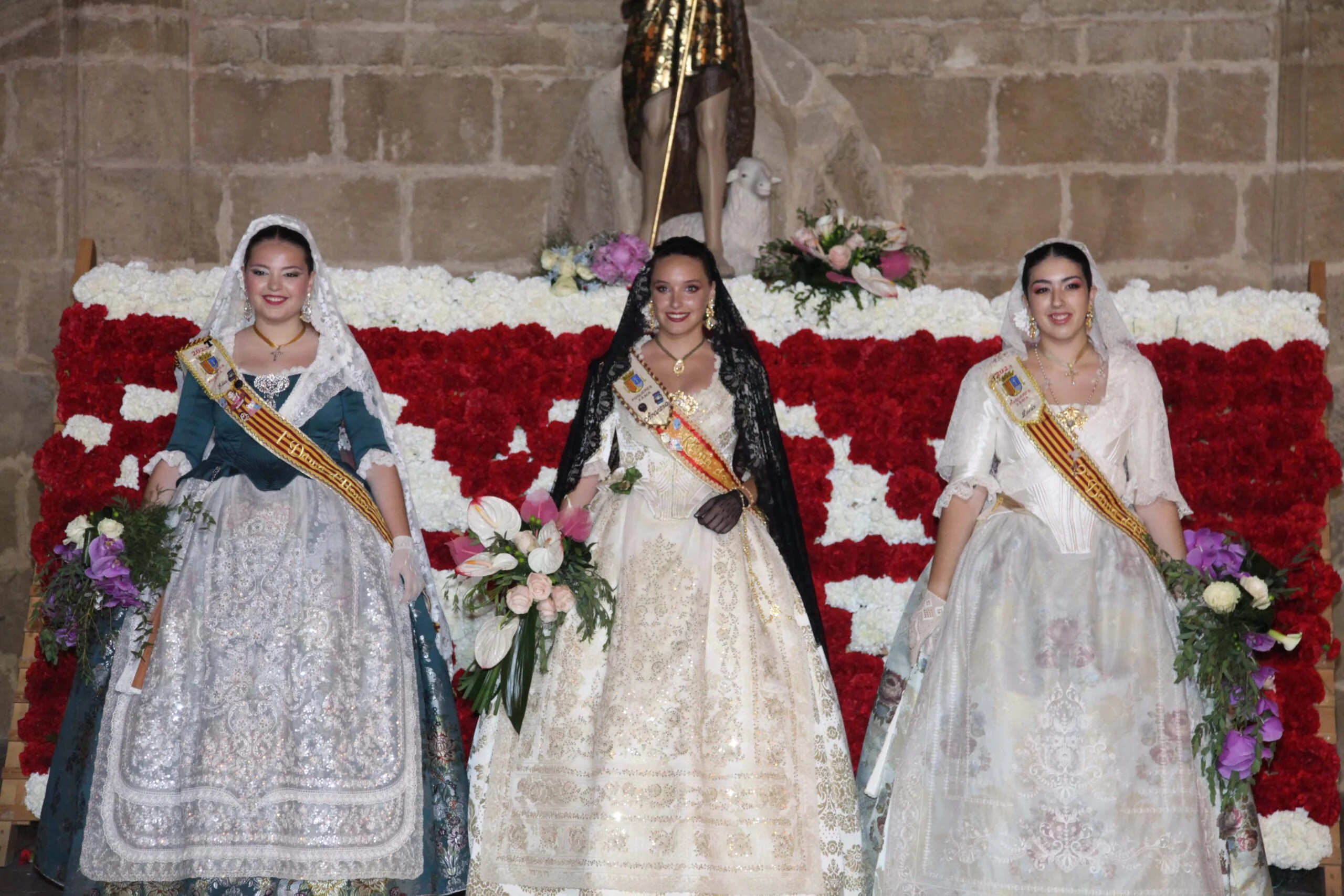 Ofrenda de flores Fogueres Xàbia 2023 (92)