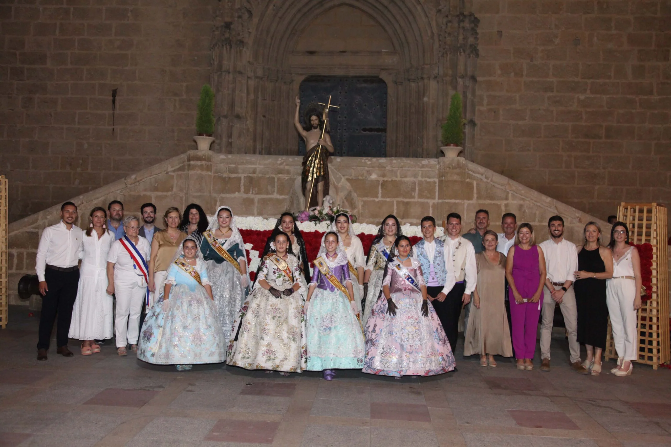 Ofrenda de flores Fogueres Xàbia 2023 (96)