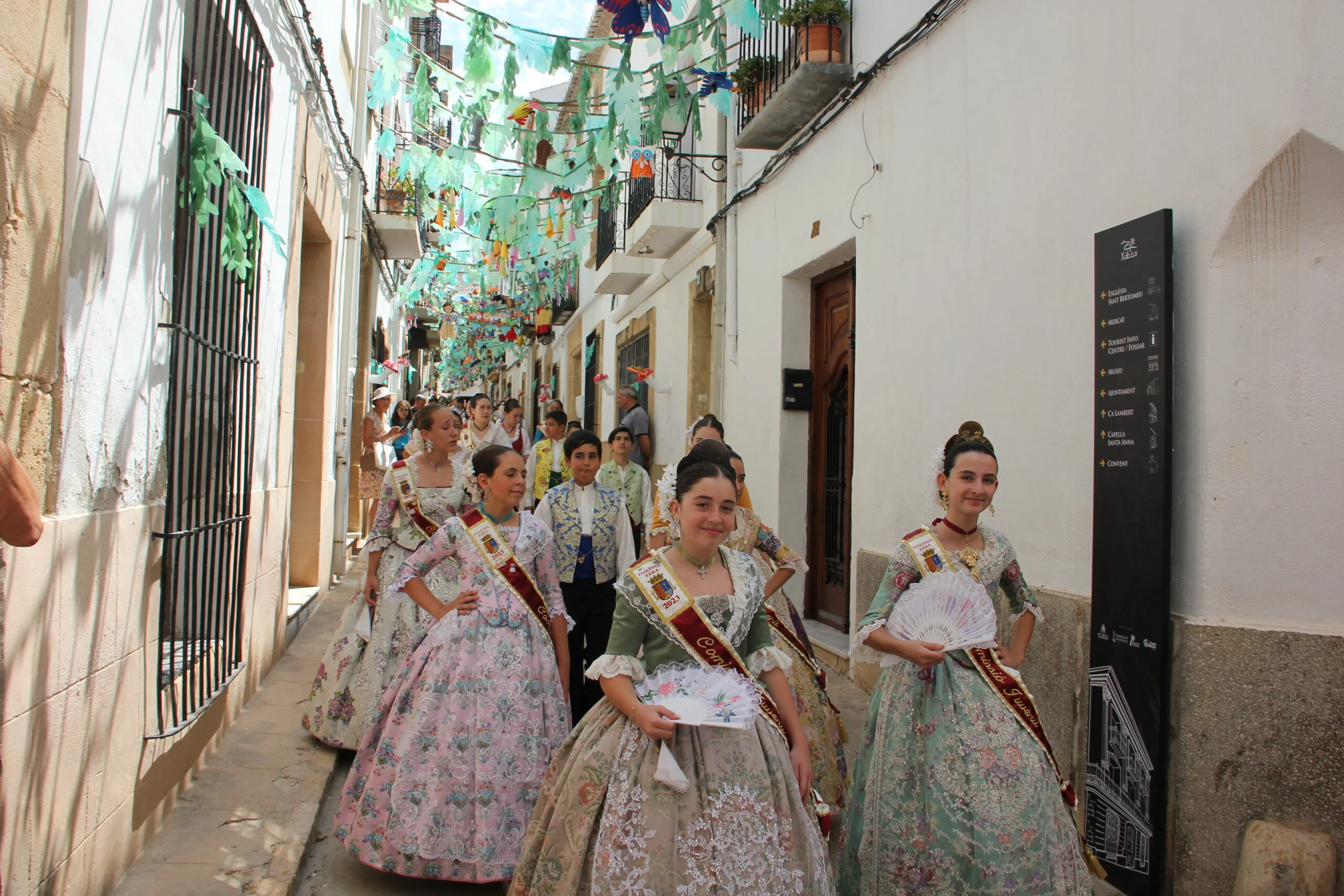 Pasacalle de calles engalanadas (3)