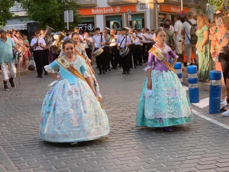 Pasacalle del Pregón de Fogueres de Sant Joan 2023 (9)