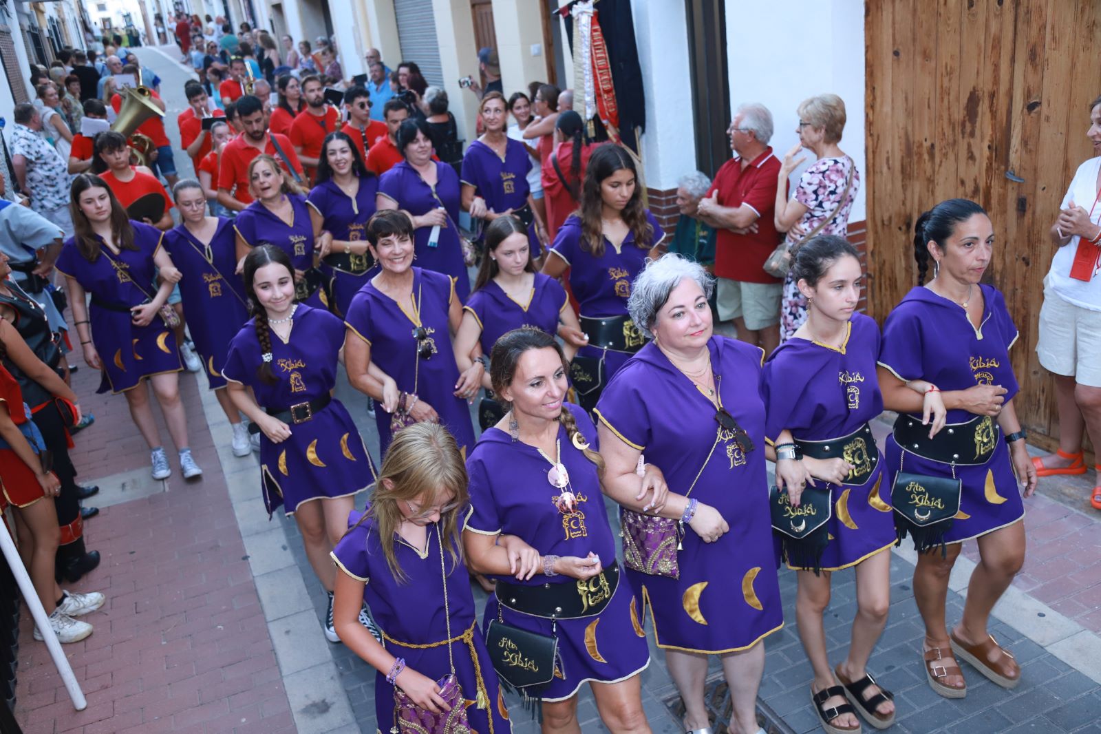 Filaes en la entraeta y ofrenda en el Centro Histórico 2023