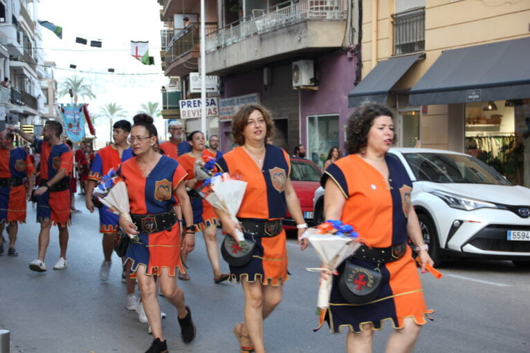 Ofrenda a Sant Jaume Moros i Cristians Xàbia 2023 (10)