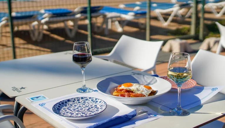 Disfruta de la gastronomía en Camping Jávea