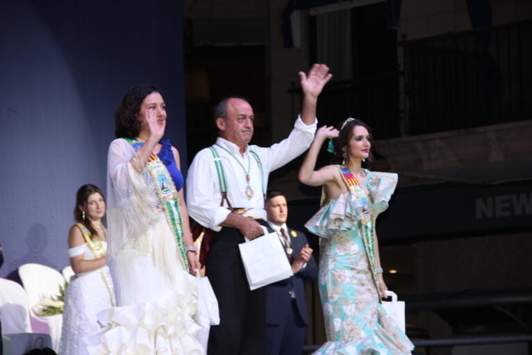 Representantes de la Casa de Andalucía en la presentación de los mayorales 2023