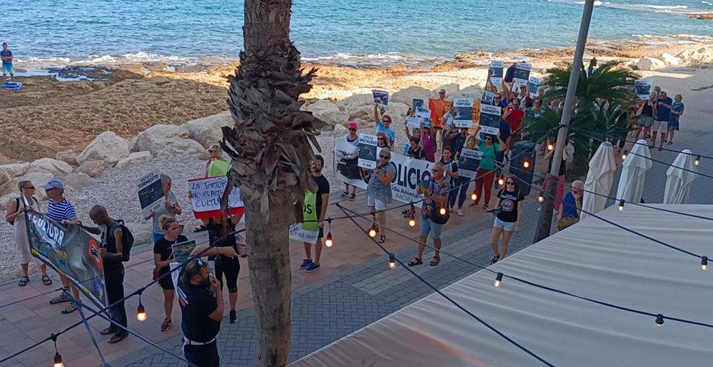 Manifestación antitaurina en Xàbia