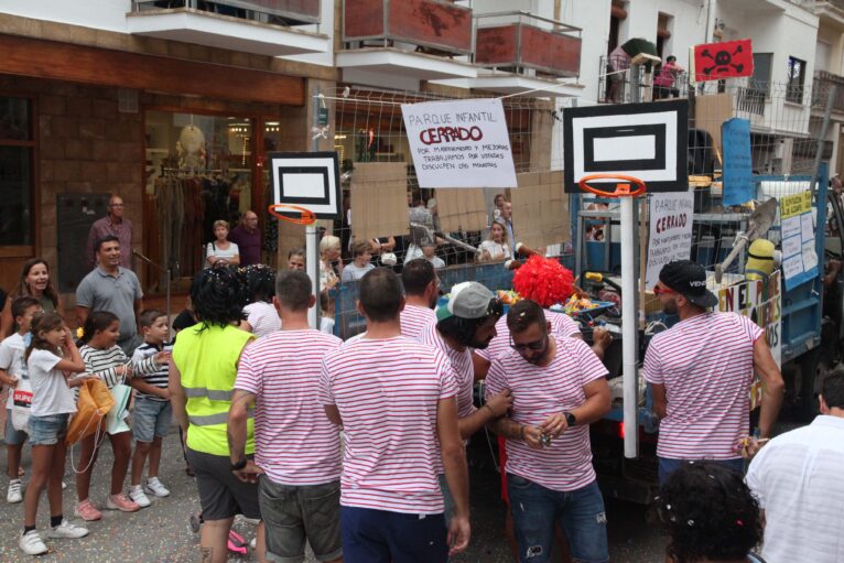 Desfile de Carrozas fiestas de Loreto 2023 (11)