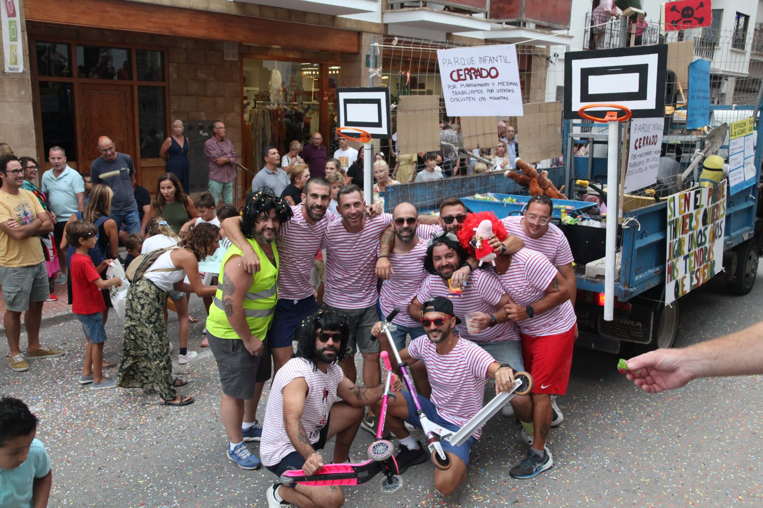 Desfile de Carrozas fiestas de Loreto 2023 (12)