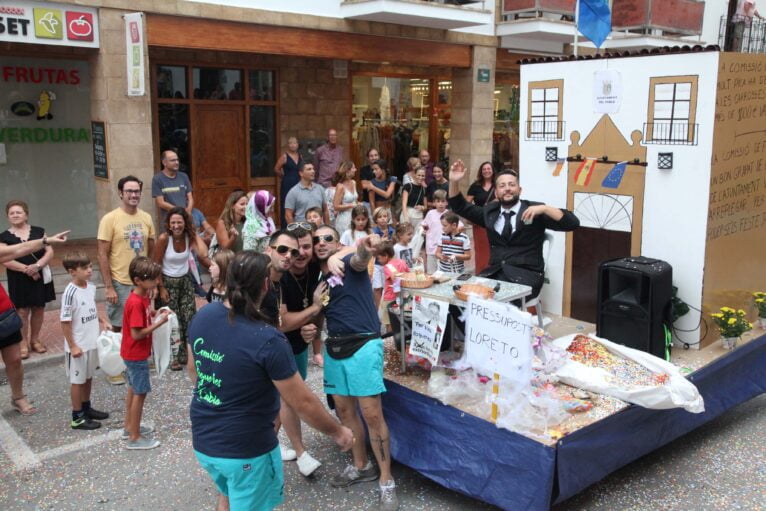 Desfile de Carrozas fiestas de Loreto 2023 (16)