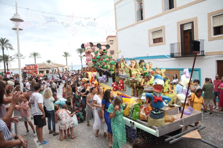 Desfile de Carrozas fiestas de Loreto 2023 (26)