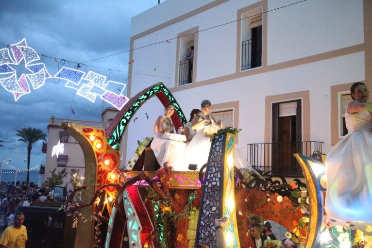 Desfile de Carrozas fiestas de Loreto 2023 (57)