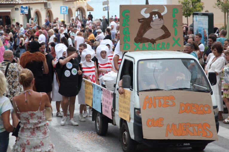 Desfile de Carrozas fiestas de Loreto 2023 (7)