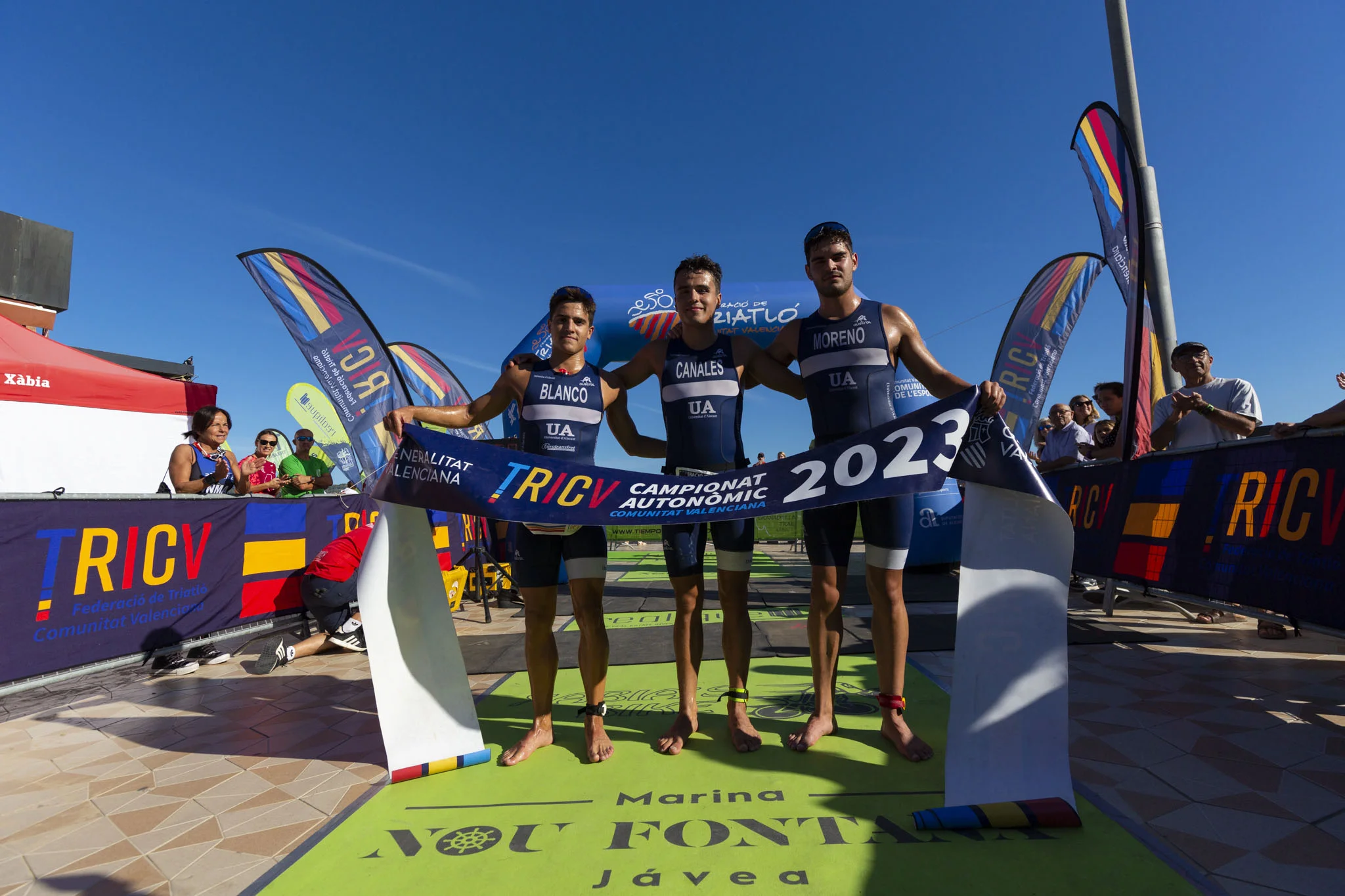 Eloy Canales, Eduardo Blanco y Sergio Moreno, podio masculino modalidad olímpica del XI Trixàbia Memorial Edu Monfort 2023