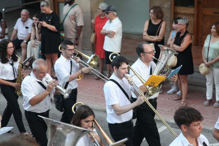 Ofrenda fiestas Mare de Déu Loreto 2023 (11)