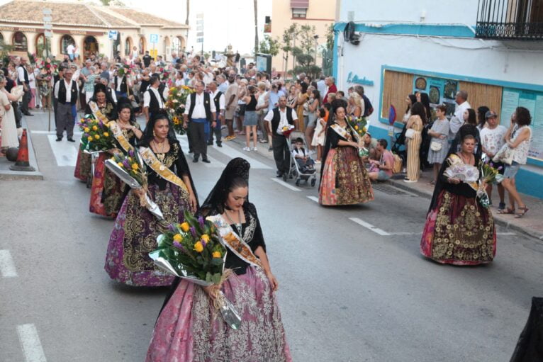 Ofrenda fiestas Mare de Déu Loreto 2023 (14)