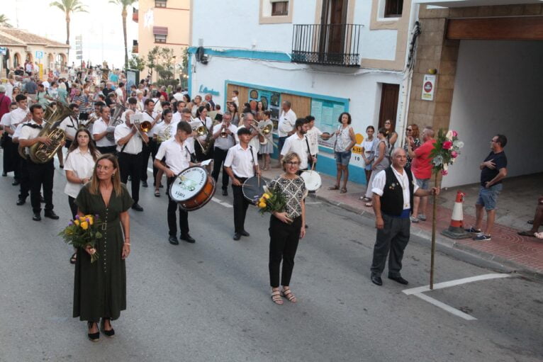 Ofrenda fiestas Mare de Déu Loreto 2023 (18)