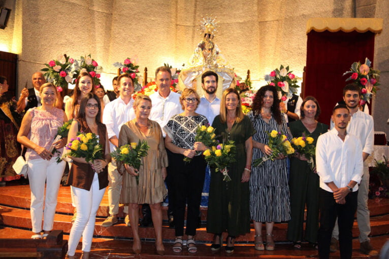 Ofrenda fiestas Mare de Déu Loreto 2023 (39)