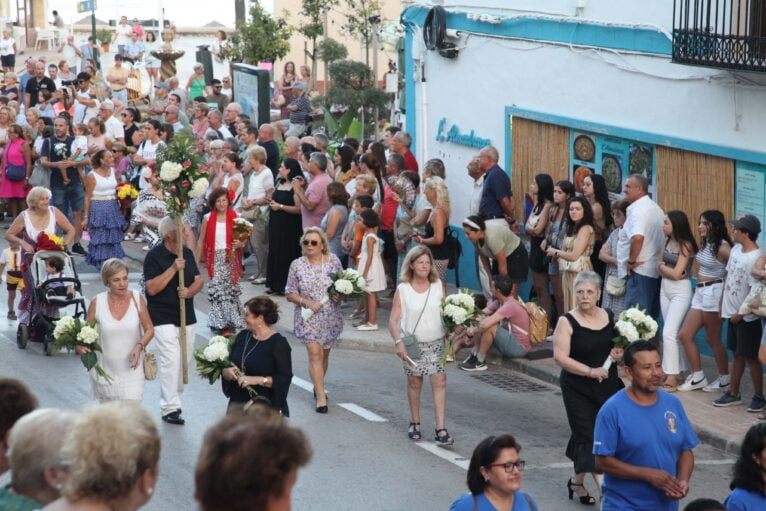 Ofrenda fiestas Mare de Déu Loreto 2023 (6)