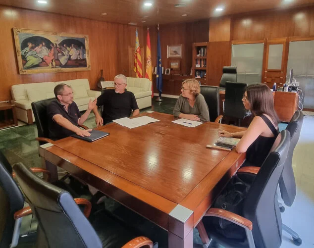 Imagen: Reunión con el Centro de Salud Pública de Dénia