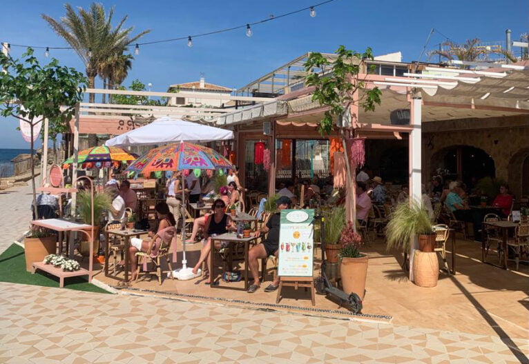 Terraza de un restaurante en Xàbia