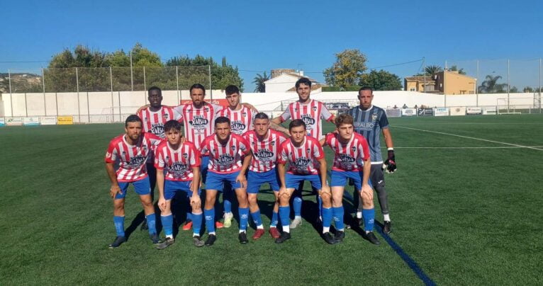 El once del CD Jávea en el partido contra Santa Pola