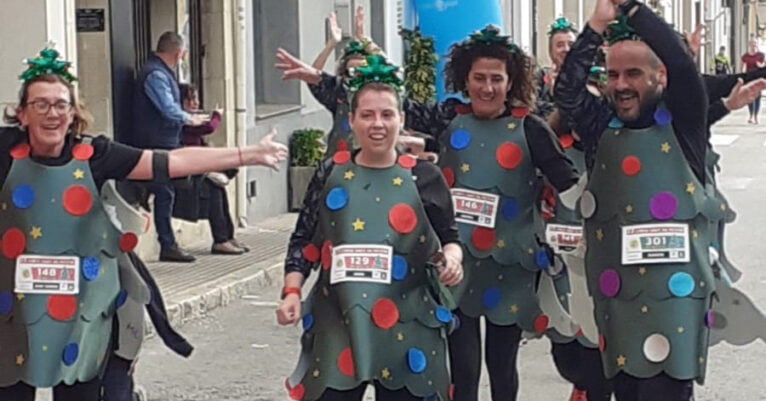 Corredores del CE Llebeig durante la San Silvestre de Teulada-