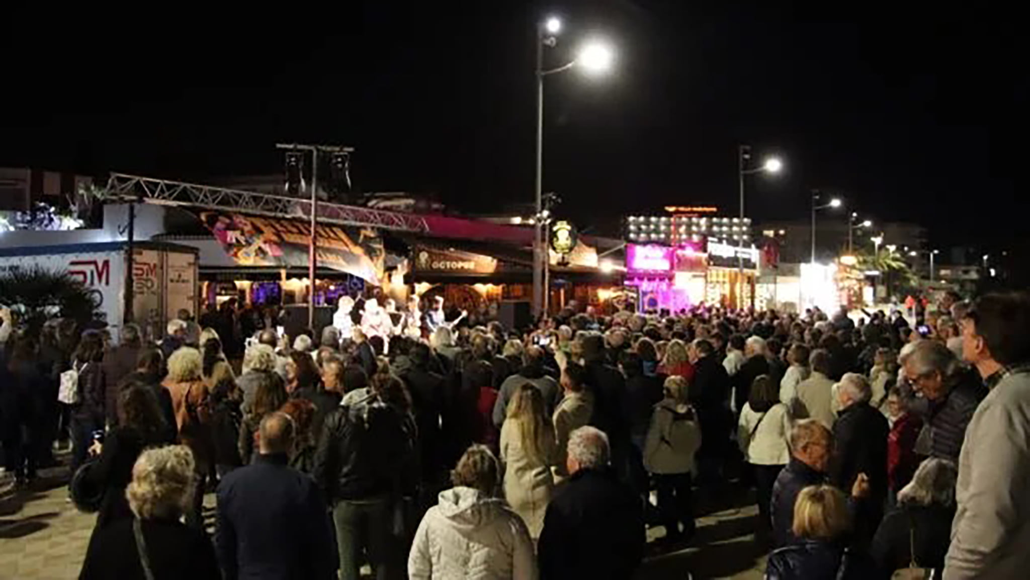 Ambiente del Arenal Blues de Xàbia el año pasado