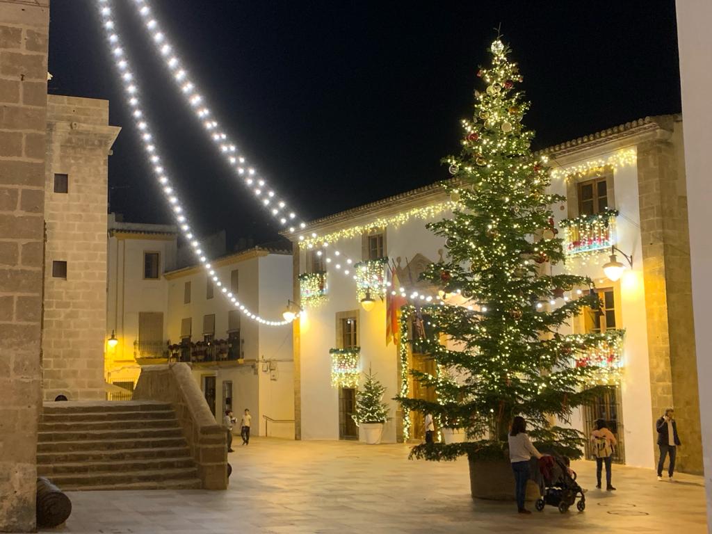 Iluminación navideña en Xàbia 2023 (11)