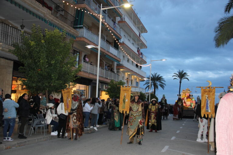 Cabalgata Reyes Magos de Oriente Xàbia 2024 (100)