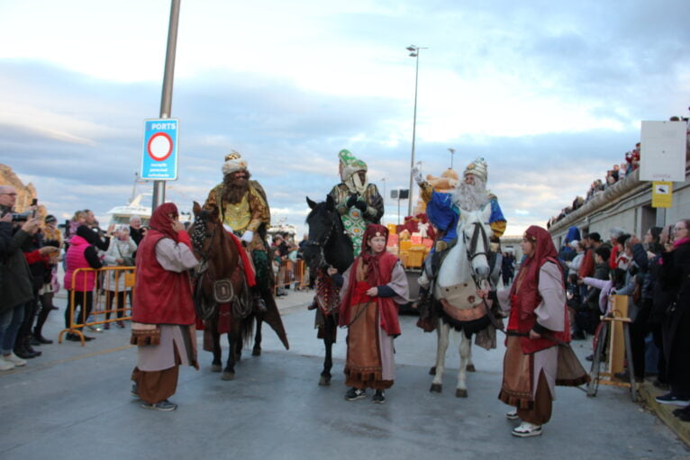 Cabalgata Reyes Magos de Oriente Xàbia 2024 (44)