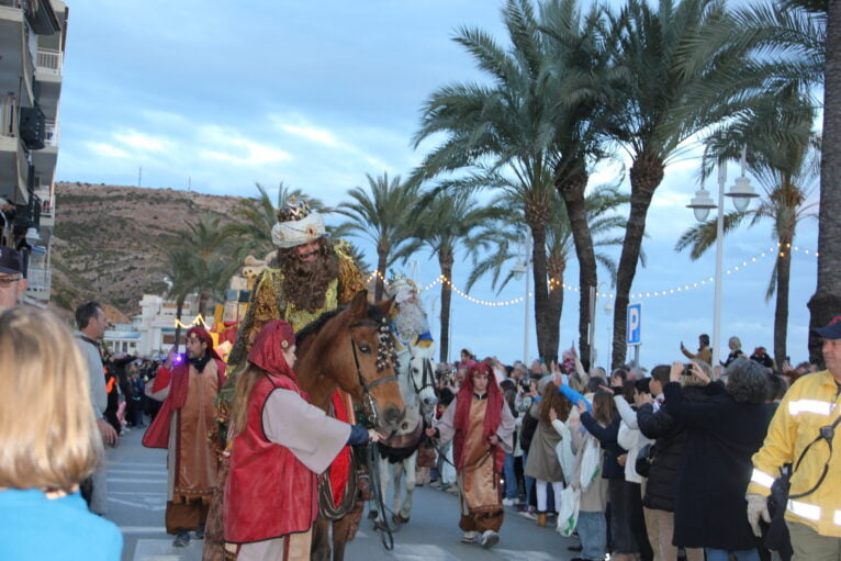 Cabalgata Reyes Magos de Oriente Xàbia 2024 (88)