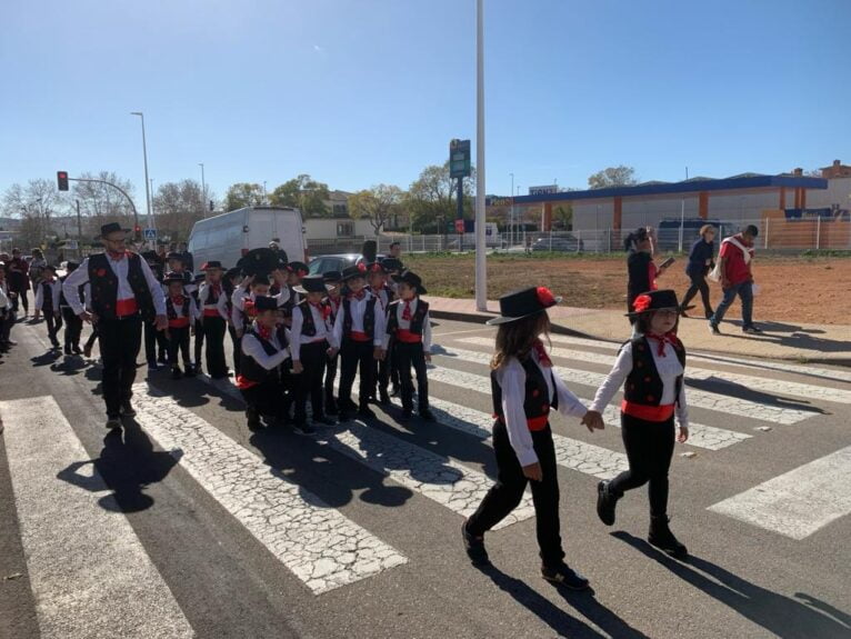 Carnaval Colegio Trenc d'Alba 2024 - Al ritme de la música (10)