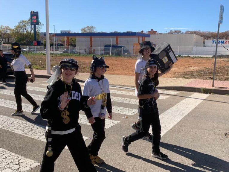 Carnaval Colegio Trenc d'Alba 2024 - Al ritme de la música (14)