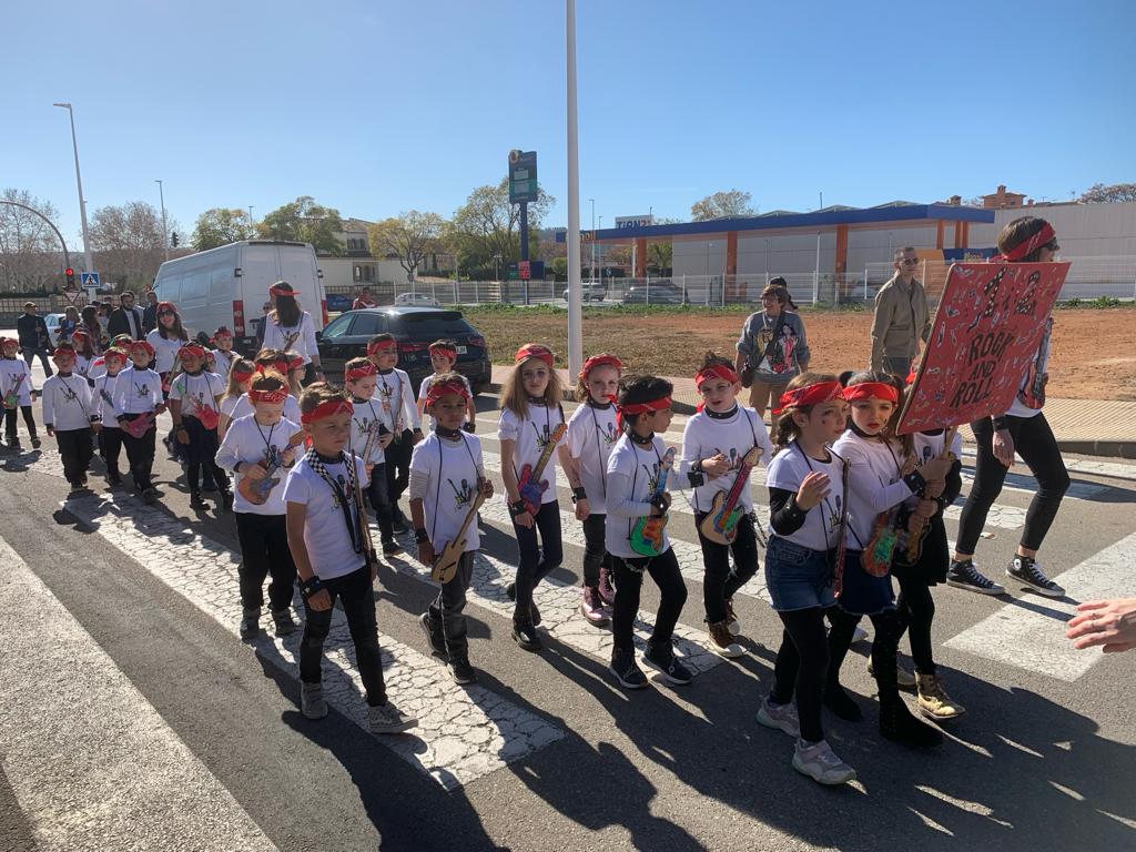 Carnaval Colegio Trenc d’Alba 2024 – Al ritme de la música (7)