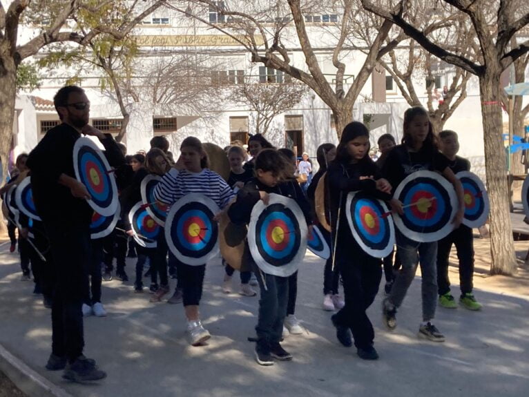 Carnaval escolar Xàbia - CEIP Graüll con la temática Olimpiadas | Foto S.P.