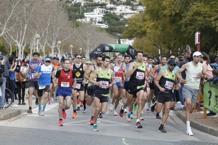 Salida de la Volta a Peu Xàbia 2024