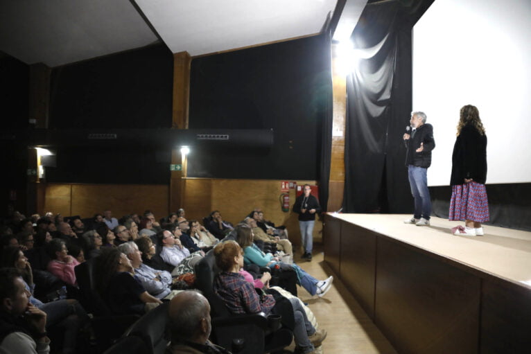 Preestreno y coloquio en el Cine Jayan de 'Pájaros' (13)