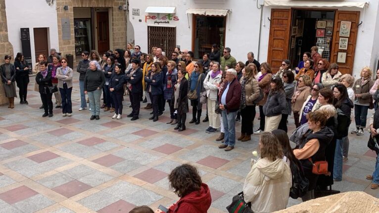 Asistentes al acto institucional del 8M