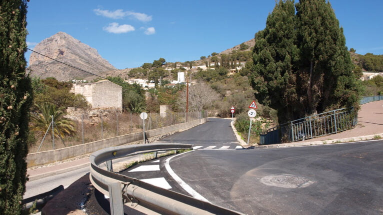 El camí Castellans de Xàbia recién asfaltado