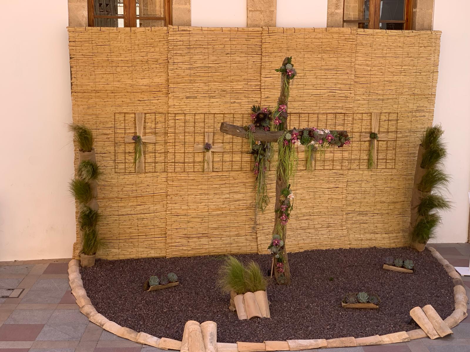 Cruz del Ayuntamiento de Xàbia (2)