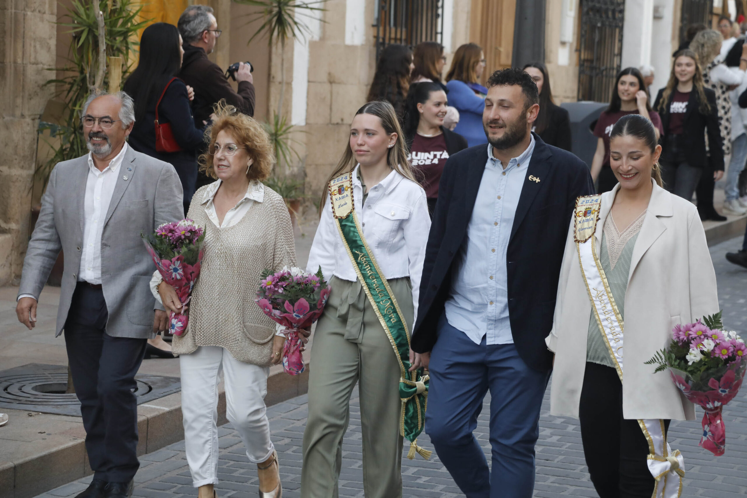 Ofrenda de flores a Jesús Nazareno (15)