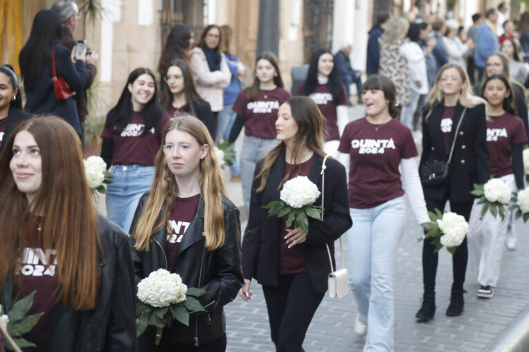 Ofrenda de flores a Jesús Nazareno (17)