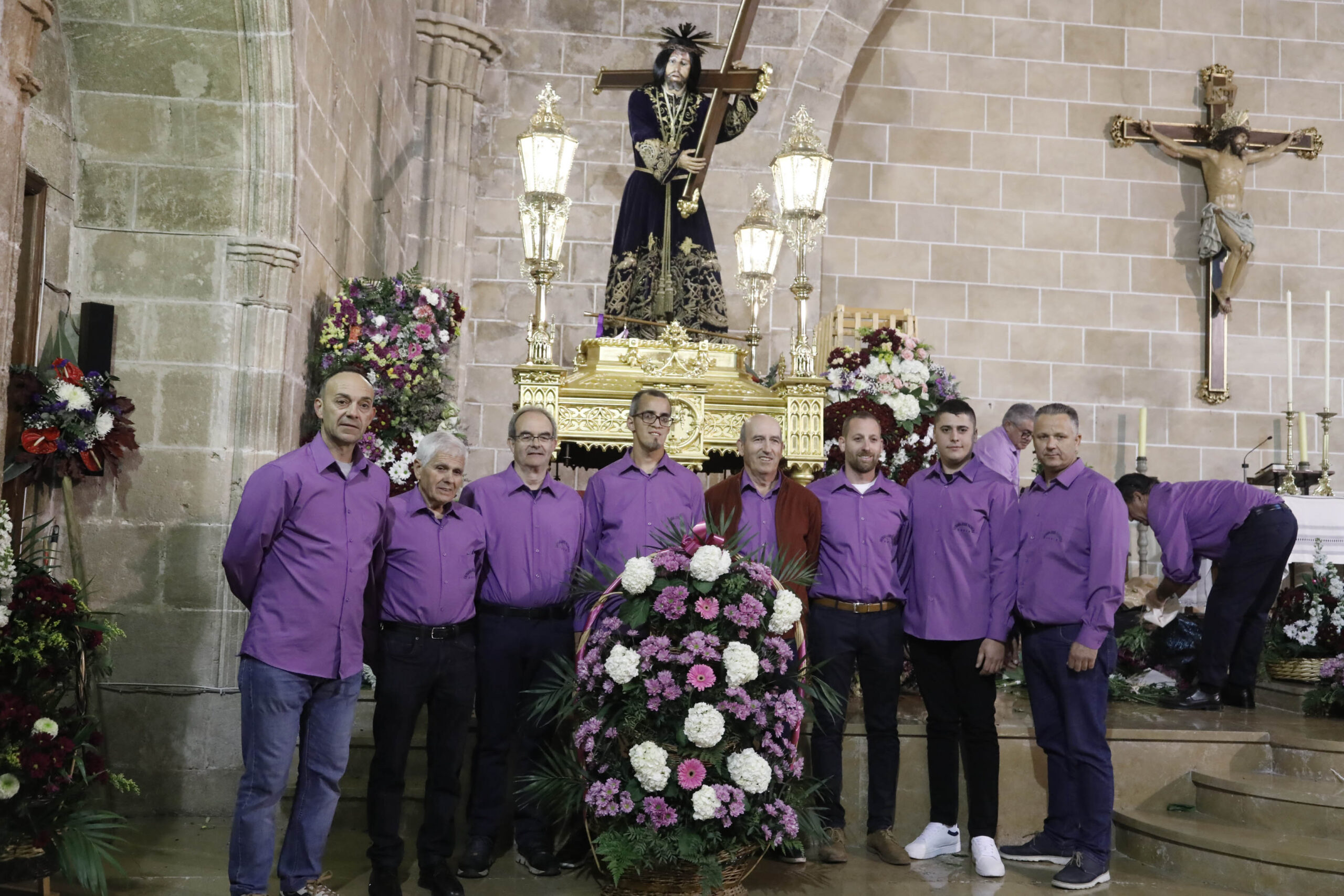 Ofrenda de flores a Jesús Nazareno (65)