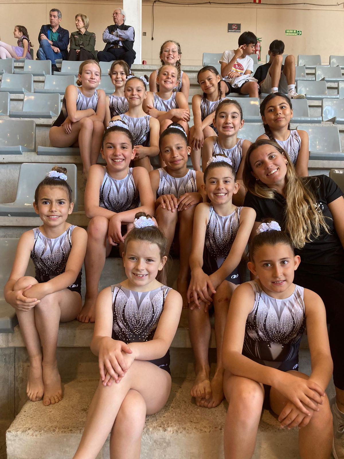 Gimnastas del CD Montgó Xàbia