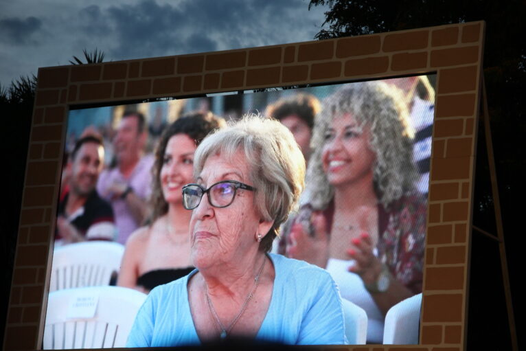 Acto homenaje a reinas y presidentes por el 75 aniversario de Fogueres Xàbia (13)