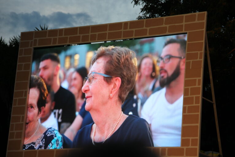 Acto homenaje a reinas y presidentes por el 75 aniversario de Fogueres Xàbia (5)