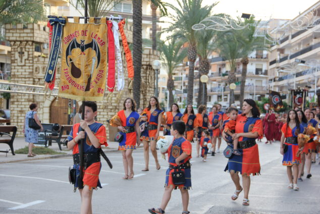 Imagen: Ofrenda Moros y Cristianos Xàbia 2024