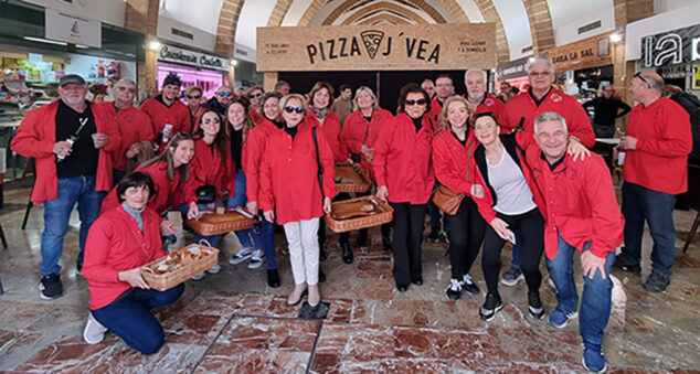 Imagen: Comisión de fiestas de Sant Sebastià de 2023 (archivo)