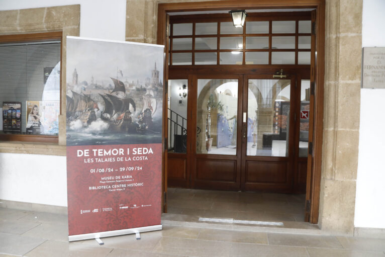 Exposición 'De temor i seda, les talaies de la Costa' (14)